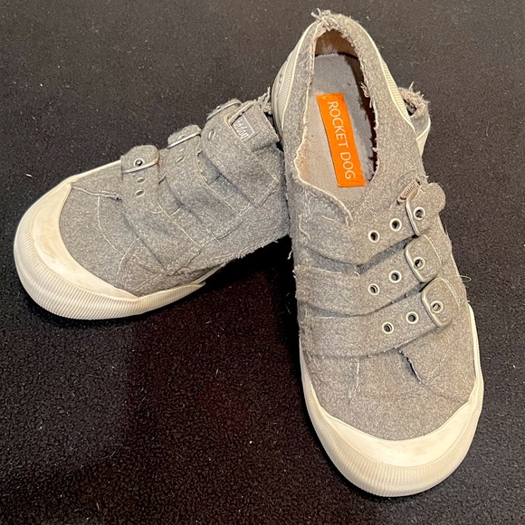 Rocket Dogs - Picture 1 of 2